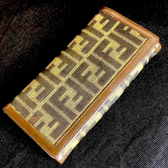 FENDI Zucca Navy Canvas and Brown Leather Snap Wallet 8 Credit Cards 4 Billfolds - Picture 3 of 16